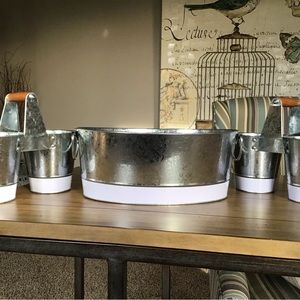 Mainstays Oval Tub and 2 Matching Caddies